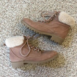 Madden Girl Ankle Boots Frannkie Size 7.5 Leather Exterior Faux Fur Tan 90s Y2K